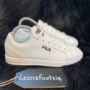 Fila Womens Reunión Sneakers